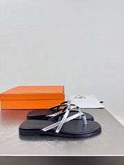 Okify Hermes Black With Silver Strap Flip Flop Women Slides - 5