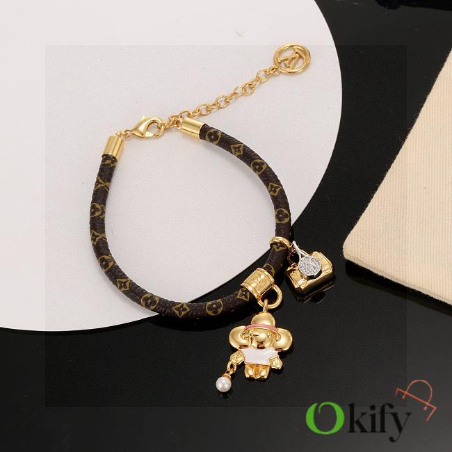 Okify Louis Vuitton Gold Bracelet With Charm - 1