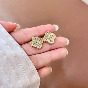 Okify VCA Gold Earrings With Diamond 