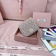 Okify MiuMiu Beige Wallet 5M0522 10x10cm - 2