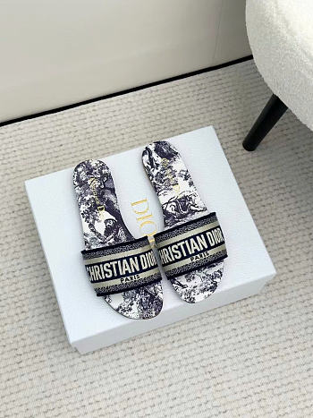 Okify Dior Black Slides 6308 