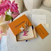 Okify Louis Vuitton x TM Gold Key Chain 28369 - 4
