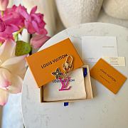 Okify Louis Vuitton x TM Gold Key Chain 28369 - 2