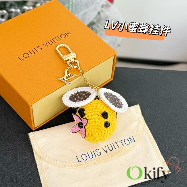 Okify Louis Vuitton Bee Key Chain  - 1