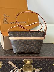Okify Louis Vuitton Cruiser Toiletry Bag M15350 21x18x11cm - 4