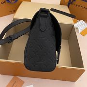 Okify Louis Vuitton Christopher Messenger Bag Black M28324 32x19.5x11cm - 5