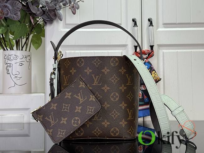 Okify Louis Vuitton All In BB Bag Blue Crocodile N30028 18x16x12cm - 1