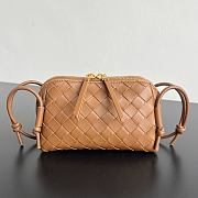 Okify Bottega Veneta Concert Pouch Bag Brown Caramel 18.5x11.5x8.5cm - 1