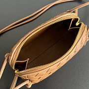 Okify Bottega Veneta Concert Pouch Bag Brown Caramel 18.5x11.5x8.5cm - 2