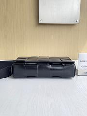 Okify Bottega Veneta Cassette With Versatile Strap Bag Black 26x16x6.5cm - 2