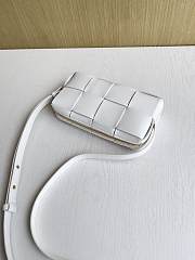 Okify Bottega Veneta Cassette Bag White 18x9x3.5cm - 5