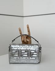 Okify Fendi Baguette Bag Silver Chain Strap 19x12x5cm  - 2