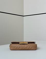 Okify Fendi Baguette Bag Light Brown Chain Strap 19x12x5cm  - 6