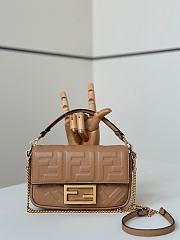 Okify Fendi Baguette Bag Light Brown Chain Strap 19x12x5cm  - 1