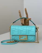 Okify Fendi Baguette Bag Tiffany Blue Chain Strap 19x12x5cm  - 1