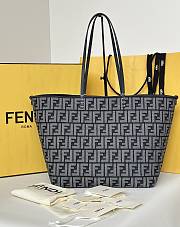 Okify Fendi Large Roll Shopper Bag Reversible Black 33x30x22cm - 1