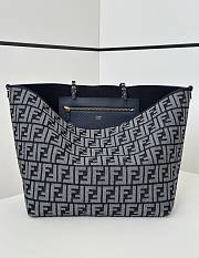 Okify Fendi Large Roll Shopper Bag Reversible Black 33x30x22cm - 2