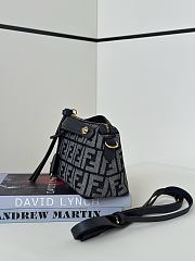 Okify Fendi Boston By The Way Soft Small Bag Black Jacquard 20x12x9cm - 3