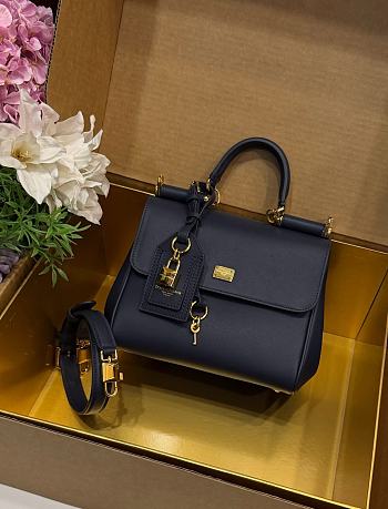 Okify Dolce & Gabbana My Sicily Medium Bag Dark Blue 21x19x14cm