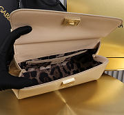 Okify Dolce & Gabbana Sicily Bag Beige Patent 25x17x9cm - 4