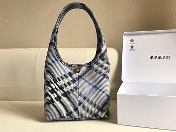 Okify Burberry Check Knitted Shoulder Bag Gray 28x28x17.5cm