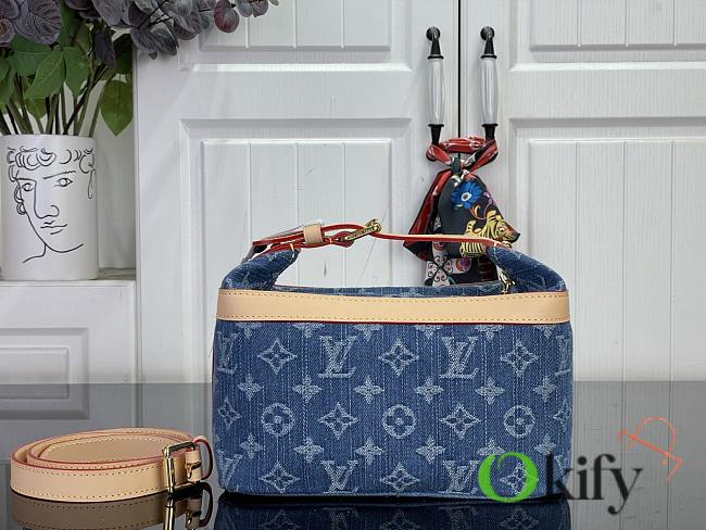 Okify Louis Vuitton Cruiser Toiletry Denim Bag M27945 22x13.5x12cm - 1