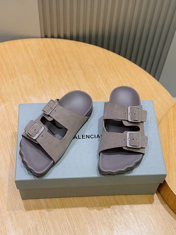 Okify Balenciaga Gray Men Sandals Suede