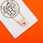 Okify Hermes Light Pink H Charm Rose Gold Necklace  - 5