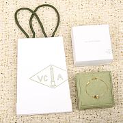 Okify VCA Flower Gold Bracelet With Green Bud  - 6