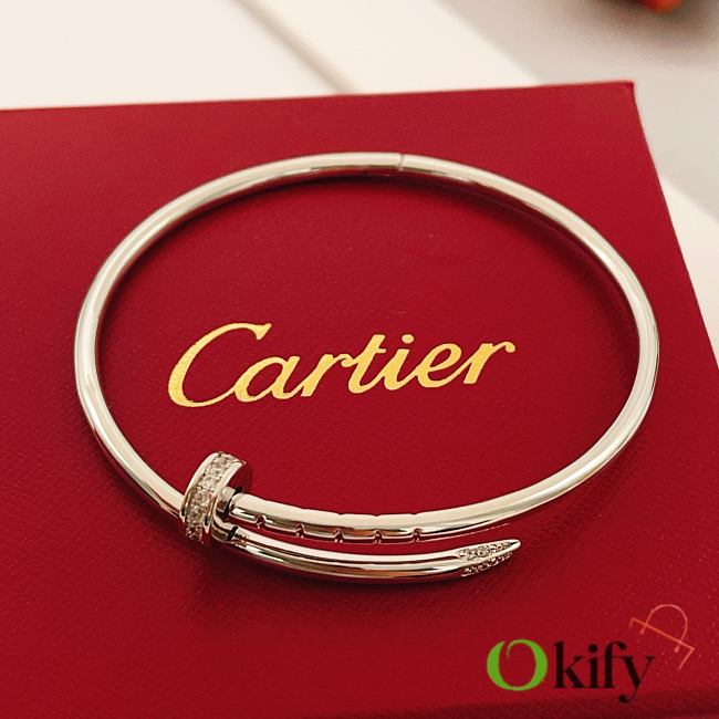 Okify Cartier Silver Nail Bracelet With Diamond 17 - 1