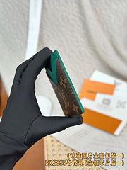 Okify Louis Vuitton Brown And Green Magnet Card Holder 9.5x6.5x0.5cm - 2