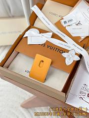 Okify Louis Vuitton Brown And Yellow Magnet Card Holder 9.5x6.5x0.5cm - 5