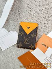 Okify Louis Vuitton Brown And Yellow Magnet Card Holder 9.5x6.5x0.5cm - 1