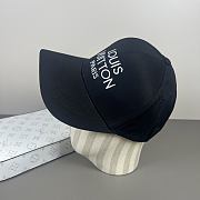 Okify Louis Vuitton Black Baseball Cap 28829 - 1