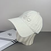 Okify Alo White Baseball Cap 28830 - 1