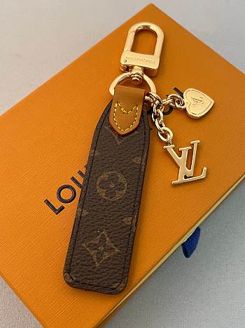 Okify Louis Vuitton Cherished Tab Key Chain 