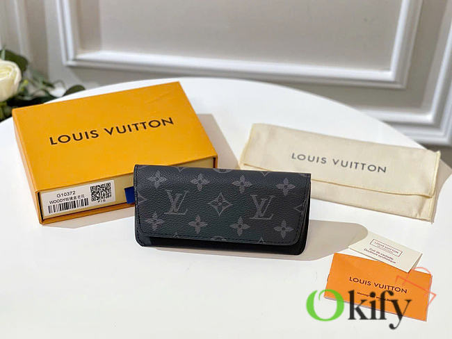 Okify Louis Vuitton Black Woody Glasses Case 16.5x7.5x3cm - 1