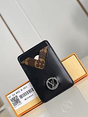 Okify Louis Vuitton Magnetic Card Holder M25864 9.5x6.5x0.5cm - 1