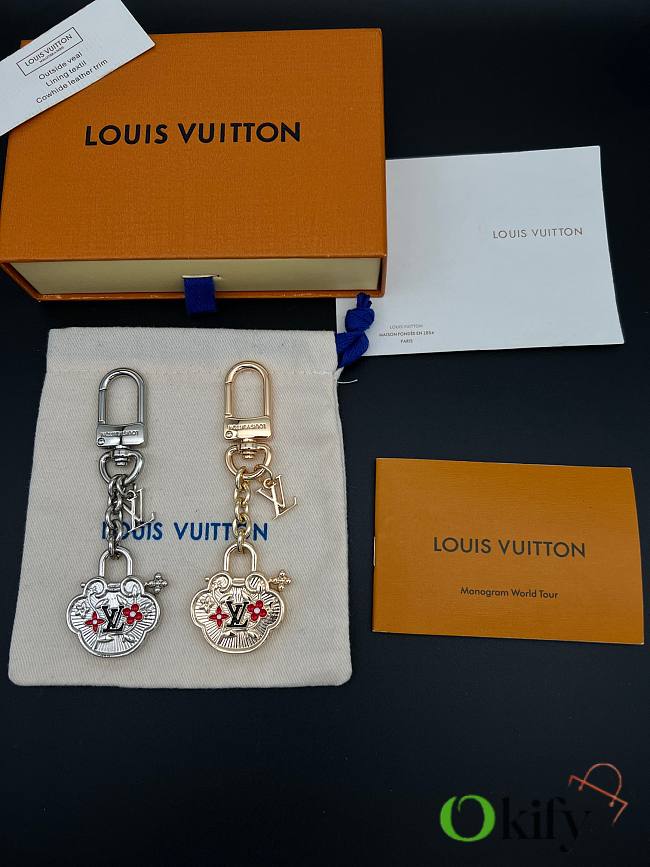 Okify Louis Vuitton Gold/Silver Key Chain  - 1