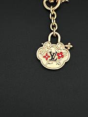 Okify Louis Vuitton Gold/Silver Key Chain  - 5