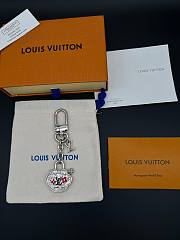 Okify Louis Vuitton Gold/Silver Key Chain  - 4
