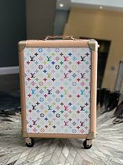 Okify Louis Vuitton x TM Rolling Trunk White Suitcase M13740 55x39x21cm - 1