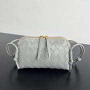 Okify Bottega Veneta Concert Pouch Bag Gray 18.5x11.5x8.5cm - 1