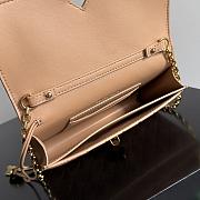 Okify Bottega Veneta Andiamo Pouch On Chain Bag Light Brown 19x11.5x4cm - 5