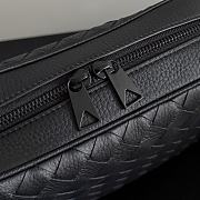 Okify Bottega Veneta Intrecciato Camera Bag Black 24.5x15x6cm - 3