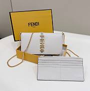 Okify Fendi Fendigraphy Wallet On Chain Bag White 21x11x4cm - 1