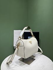 Okify Prada Small Leather Bag White 1BC277 25x15x11cm - 4
