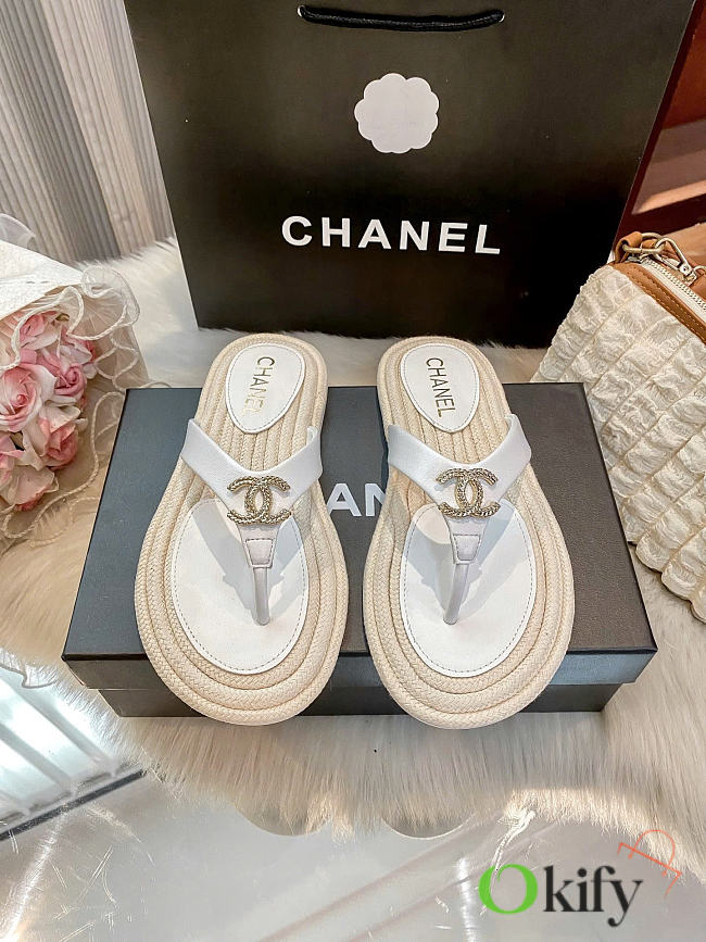 Okify CC Raffia White Women Slides - 1