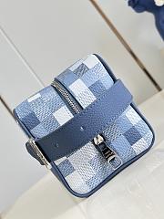 Okify Louis Vuitton Locker Dopp Kit Bag Blue M28845 23x13x12cm - 6