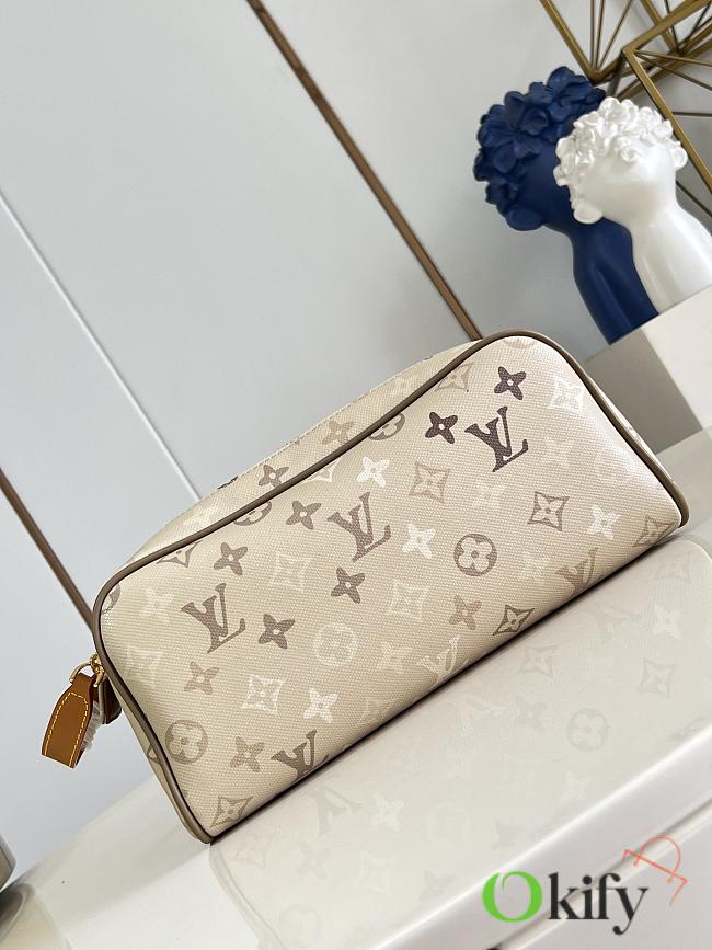 Okify Louis Vuitton Dopp Kit Bag Beige M29161 28x15x16.5cm - 1
